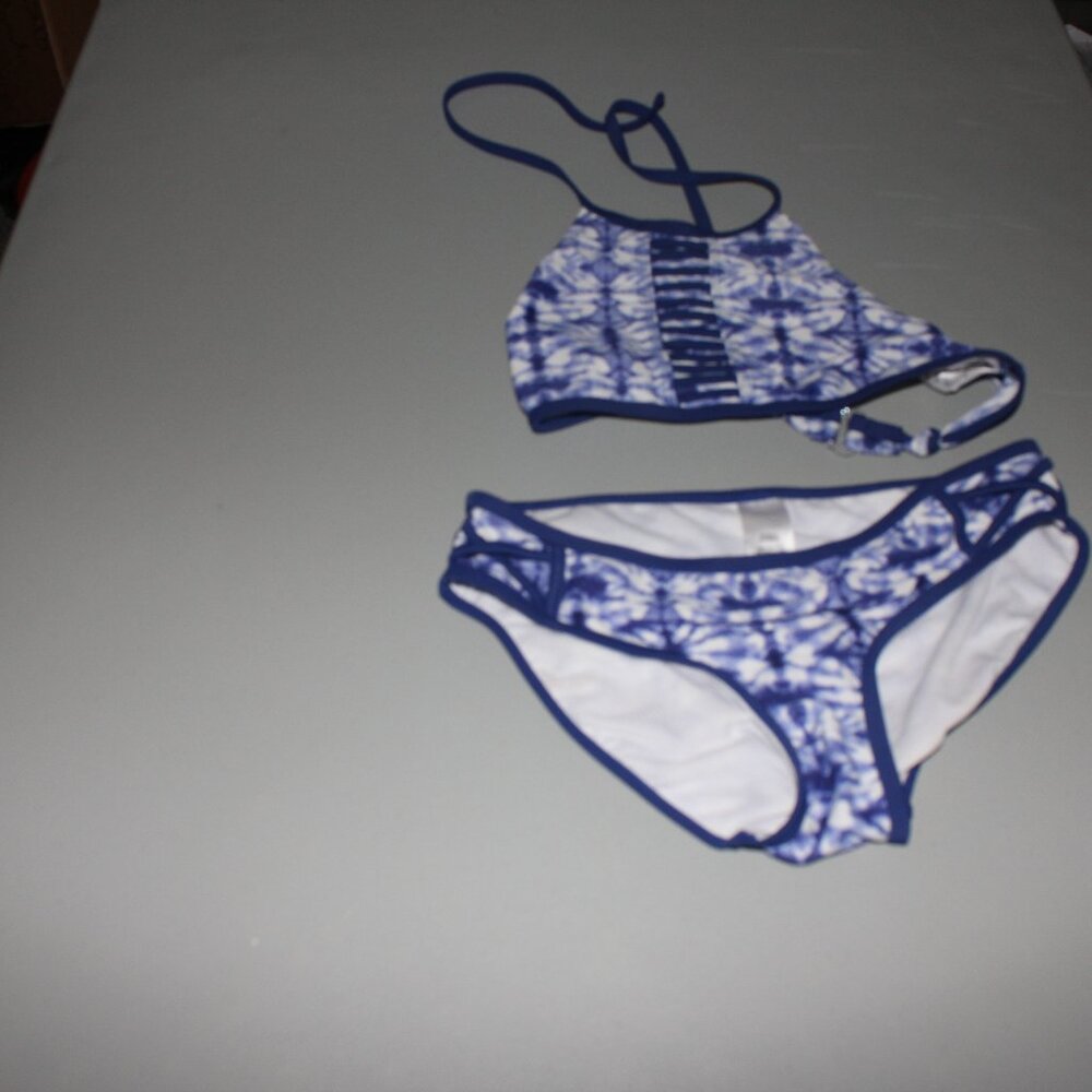 Purple & White 2 Pcs Summer Crush  Bikini Swimsuit Size 14